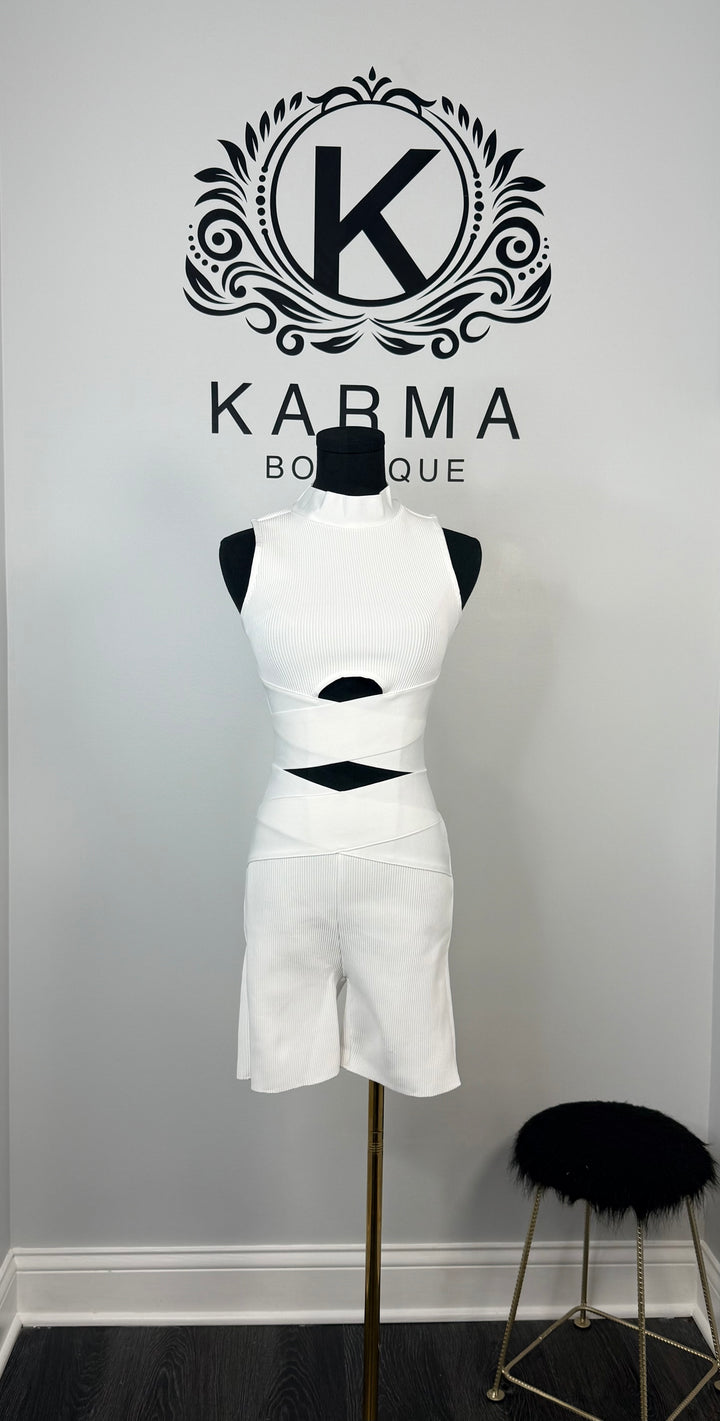 Bandage Me Up Short Set