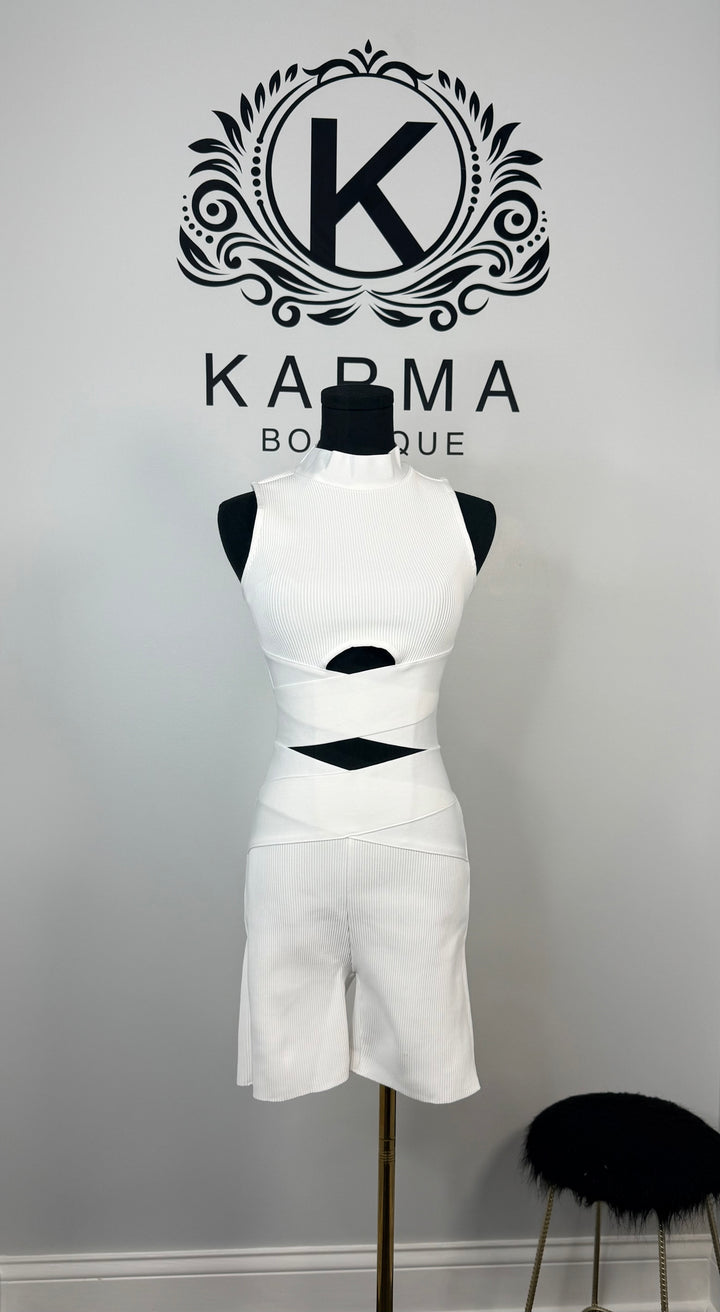 Bandage Me Up Short Set