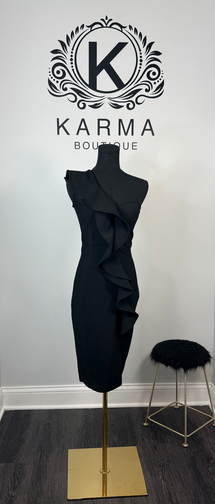 Sexy in Ruffles Midi Dress - Black