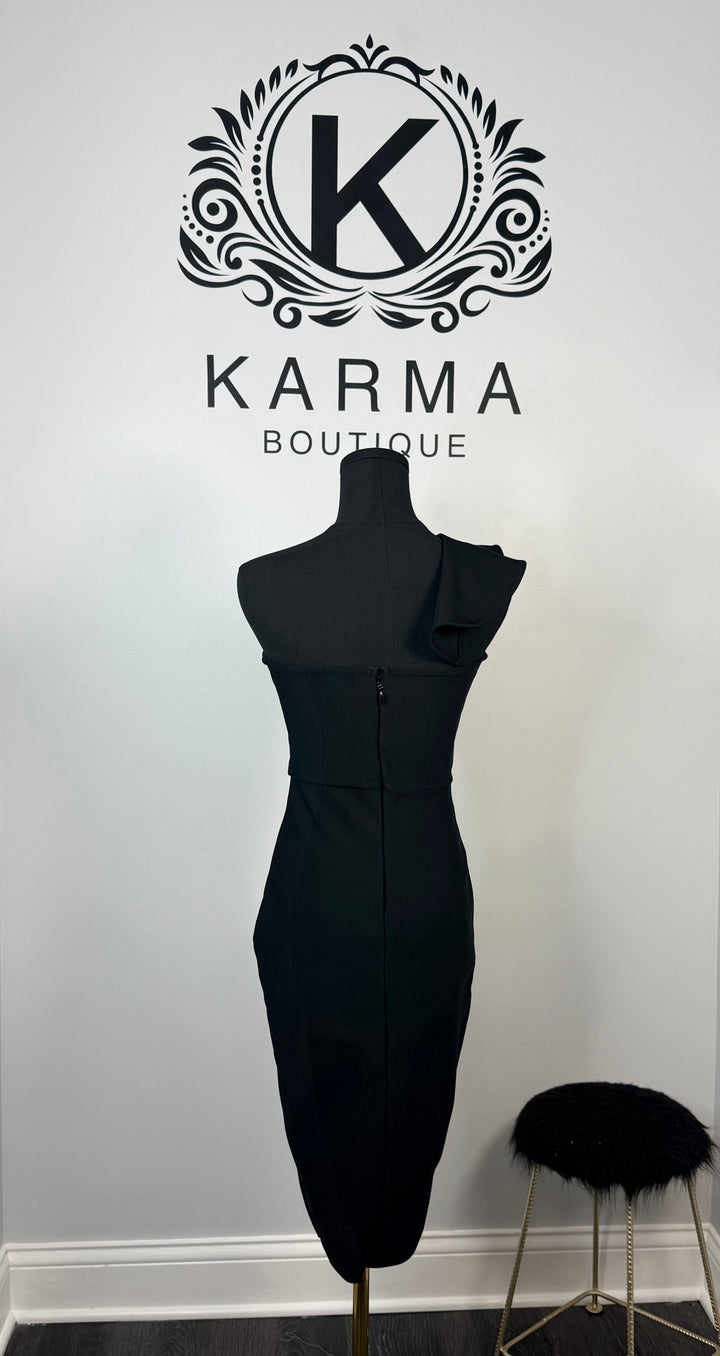 Sexy in Ruffles Midi Dress - Black