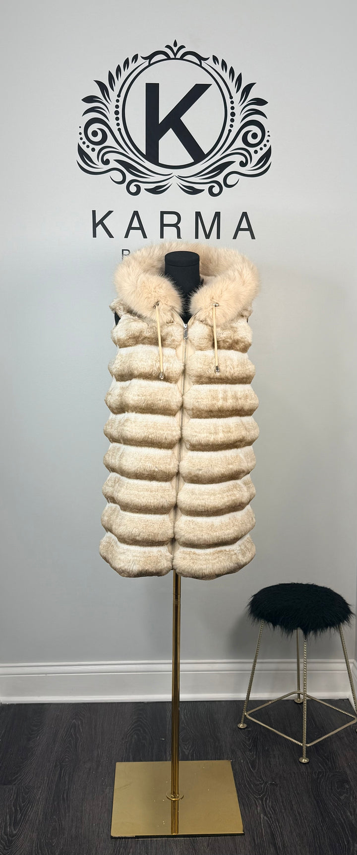 Mary J Fur Vest