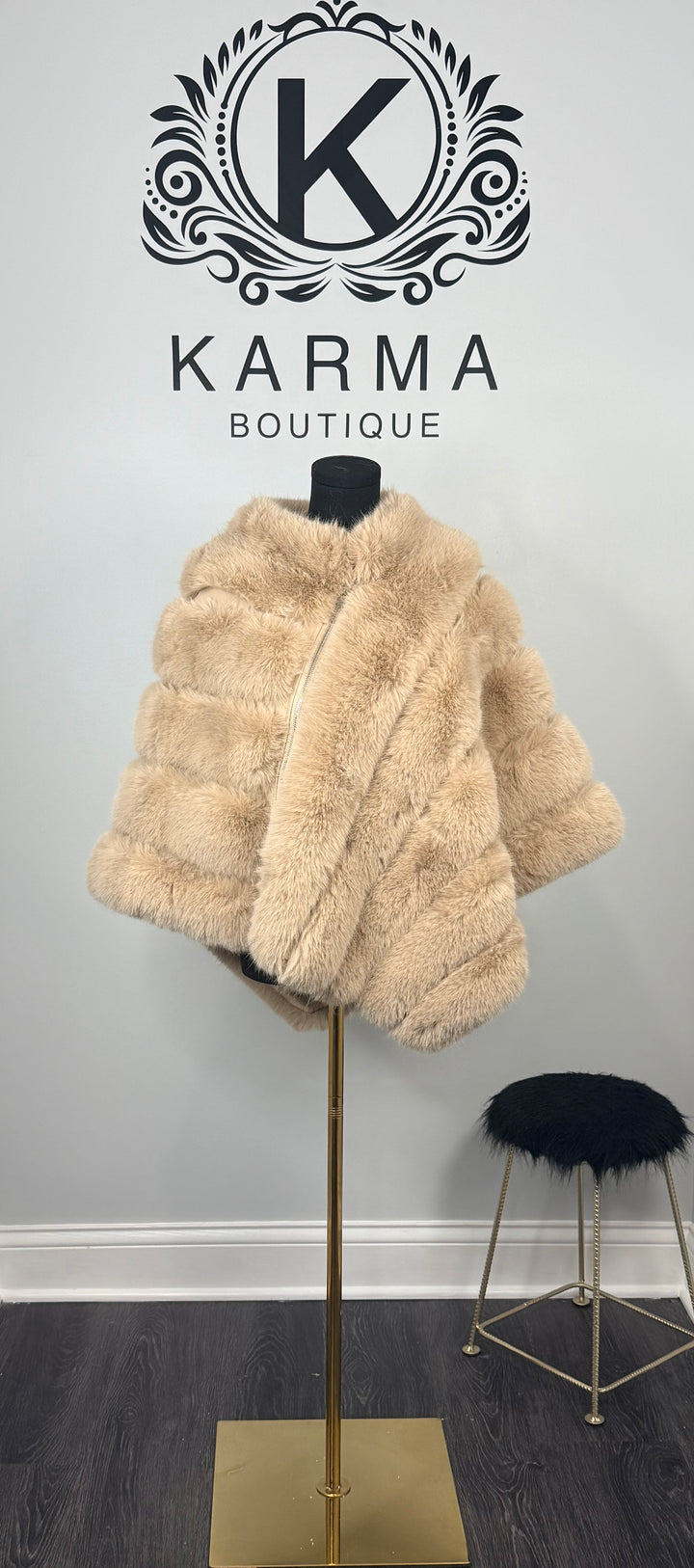 Miss Monroe Faux Fur Poncho