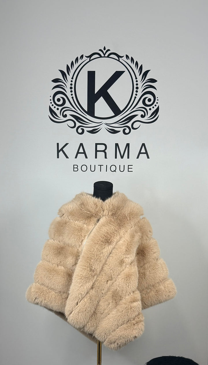 Miss Monroe Faux Fur Poncho