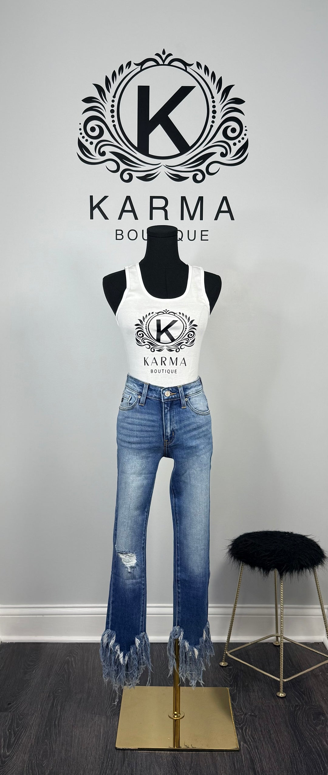 Genesis Mid Rise Skinny Jean